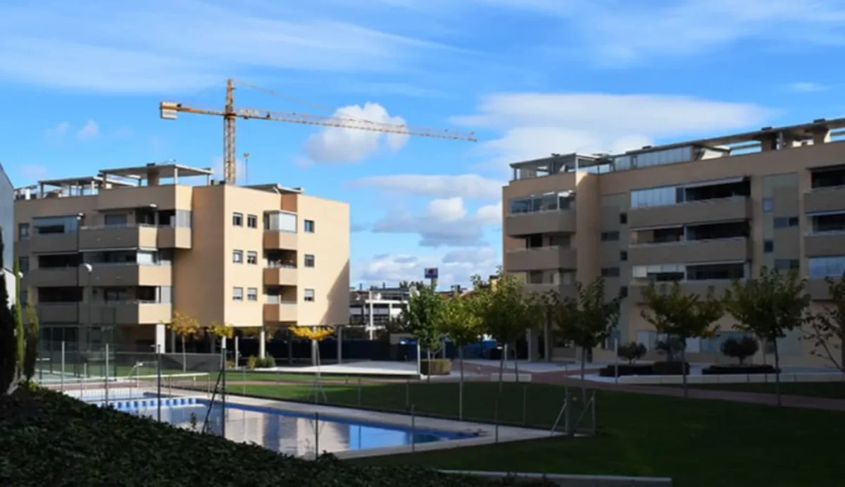 Avintia Jardines Vistabella 13