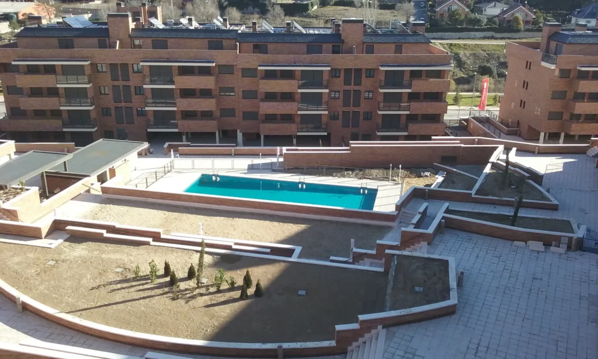 Avintia Los Olivos 2